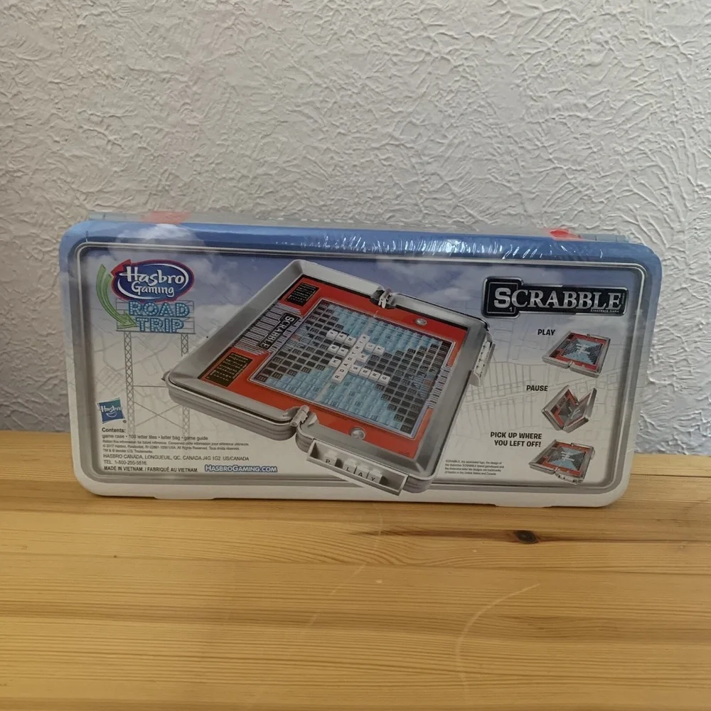 NEW Scrabble Crossword Travel Game Road Trip Portable Case Full Gameplay Hasbro